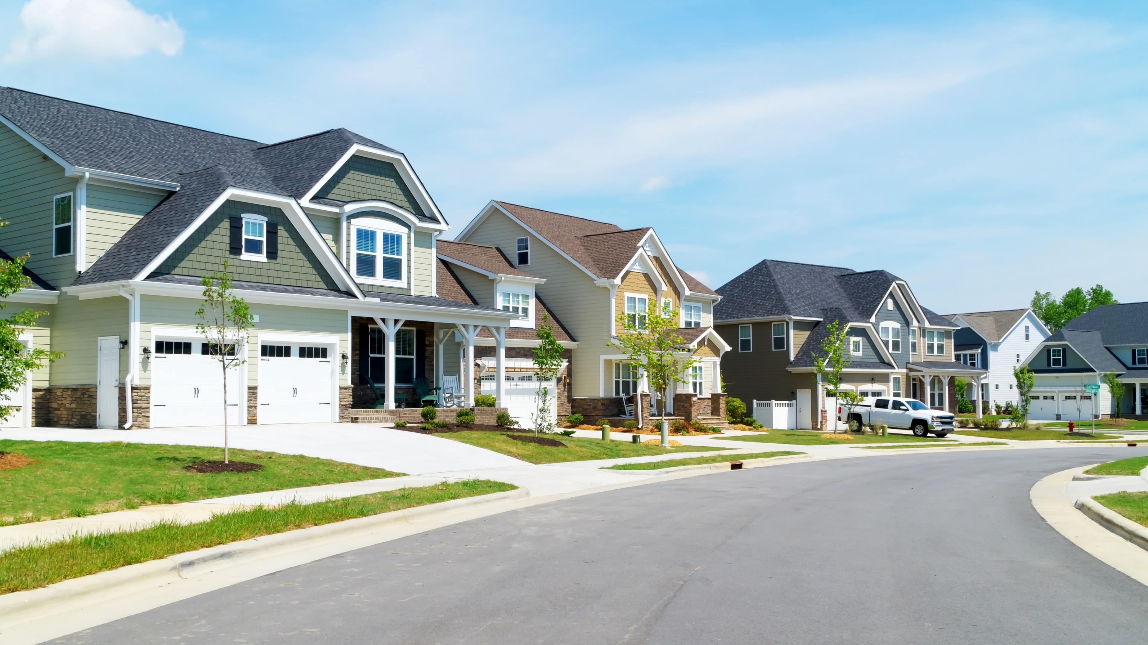 Row of suburban homes along a residential street